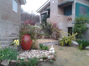 Maria Victoria Casas de campo